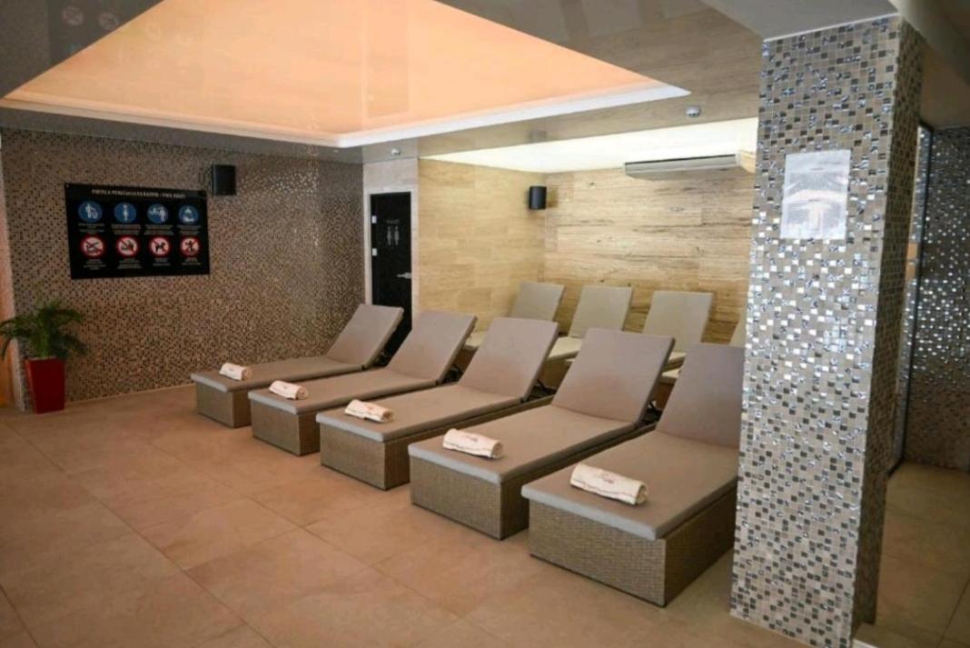 Family Apartmans Harry- Apartmans Of The Apart Hotel & Spa Zoned, Kopaonik - Special Benefit, Children Up To 13 Years Of Age Accompanied By Two Adults Stay For Free-Parking-Breakfast-Pool&Spa Kültér fotó