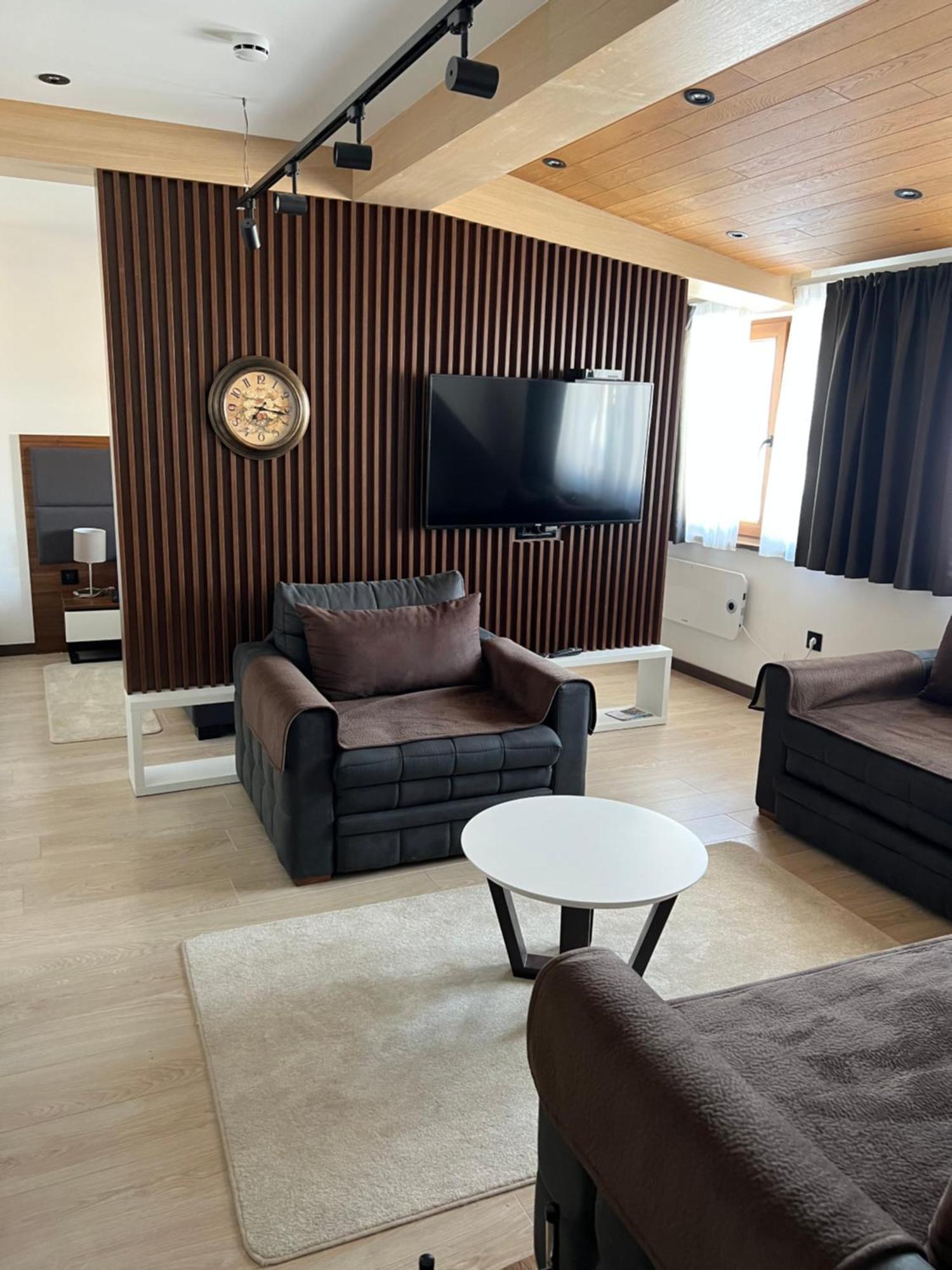 Family Apartmans Harry- Apartmans Of The Apart Hotel & Spa Zoned, Kopaonik - Special Benefit, Children Up To 13 Years Of Age Accompanied By Two Adults Stay For Free-Parking-Breakfast-Pool&Spa Kültér fotó
