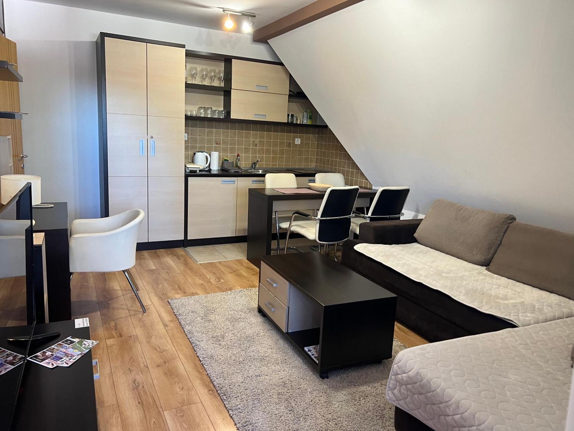 Family Apartmans Harry- Apartmans Of The Apart Hotel & Spa Zoned, Kopaonik - Special Benefit, Children Up To 13 Years Of Age Accompanied By Two Adults Stay For Free-Parking-Breakfast-Pool&Spa Kültér fotó